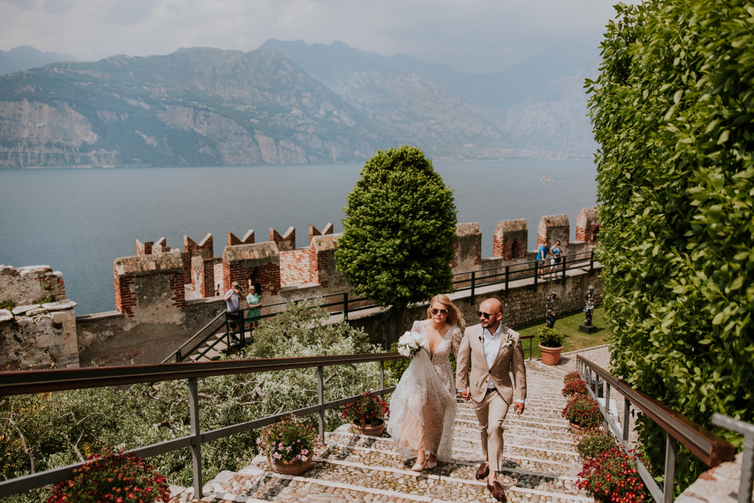 Ślub plenerowy Kingi i Grzegorza nad Jeziorem Garda Włochy 15