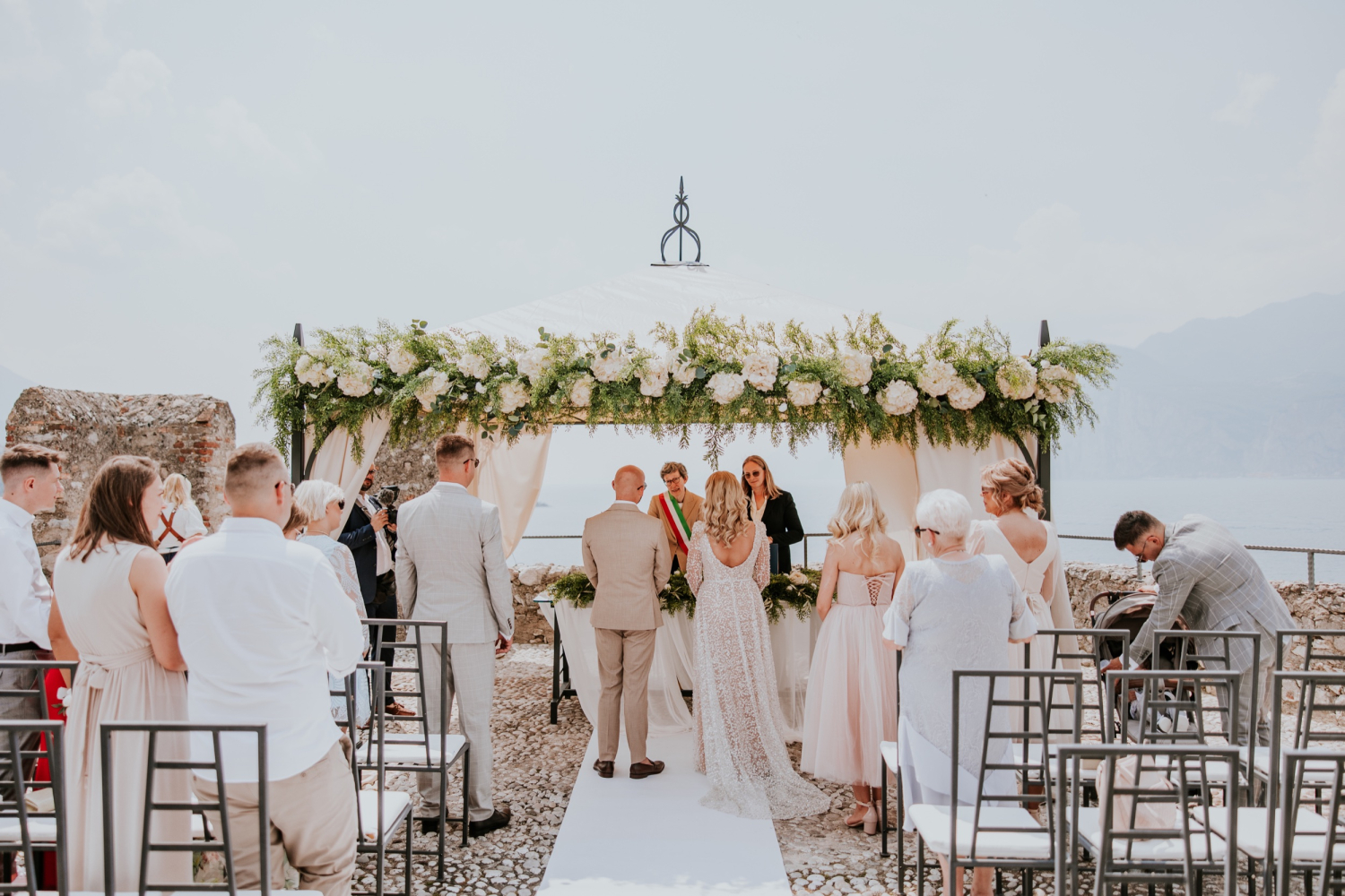 Ślub plenerowy Kingi i Grzegorza nad Jeziorem Garda Włochy 16