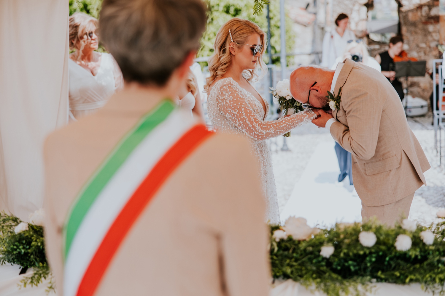 Ślub plenerowy Kingi i Grzegorza nad Jeziorem Garda Włochy 17