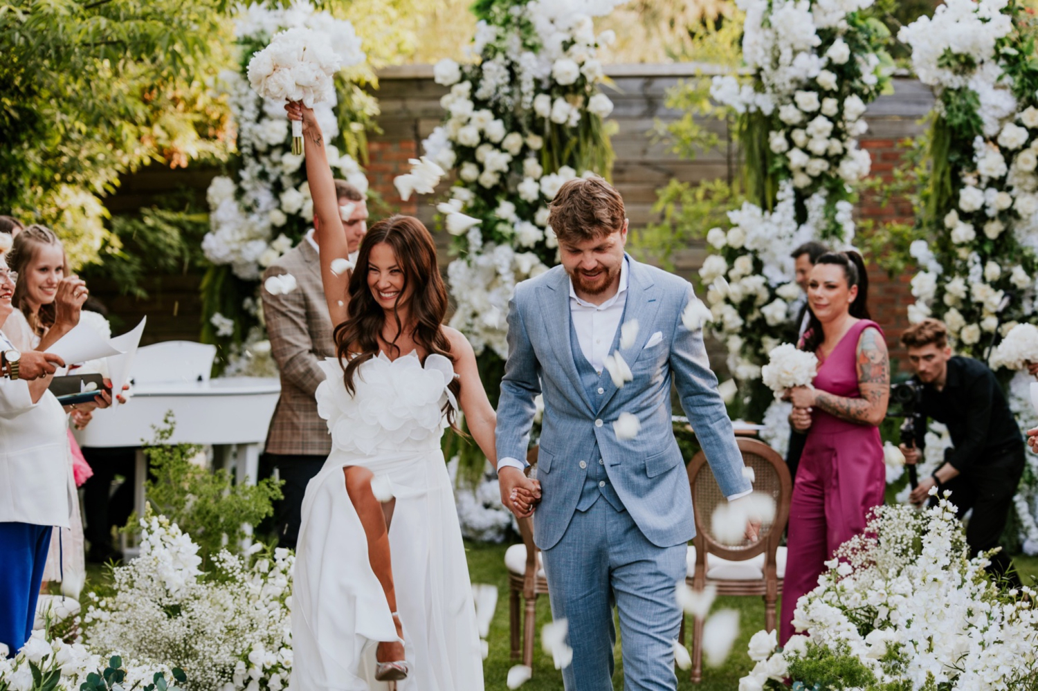 Asia i Dominik — Cicha 23 event place, ślub plenerowy 18