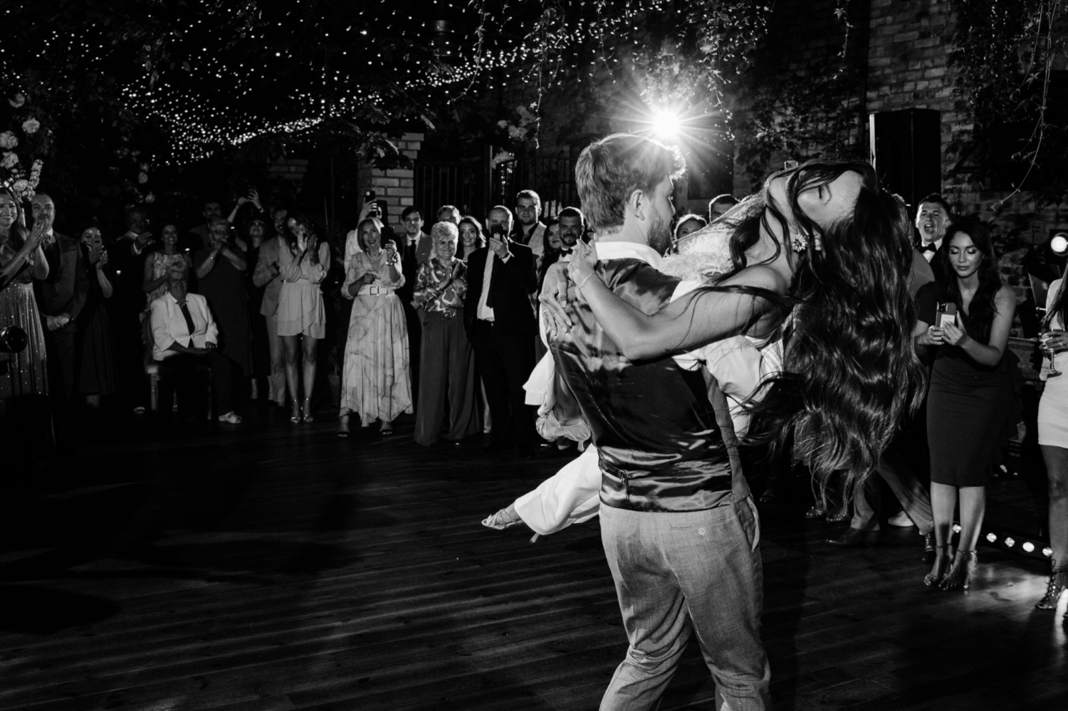 Asia i Dominik — Cicha 23 event place, ślub plenerowy 28