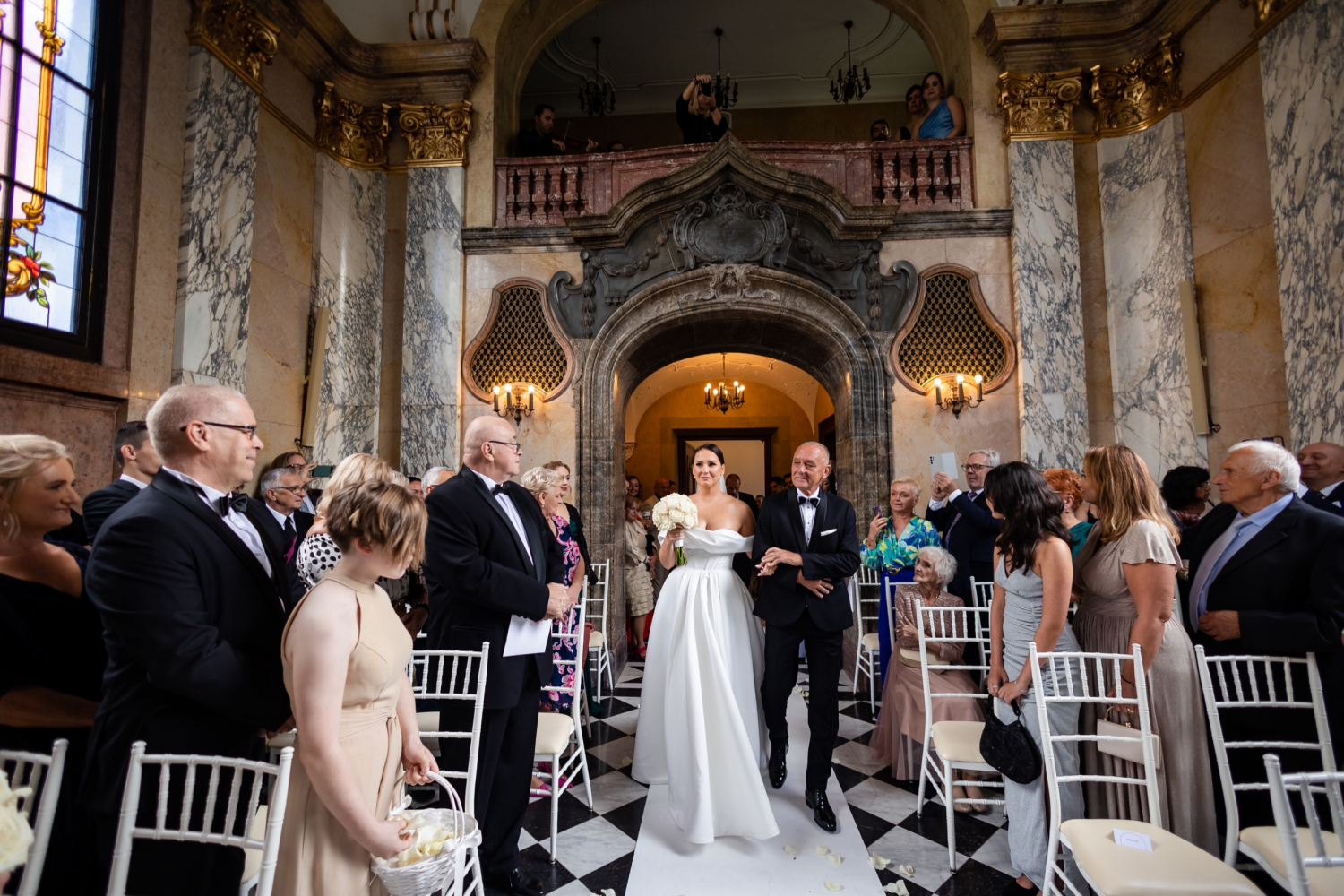 Pałac Goetz elegancki ślub Inez Peter 29