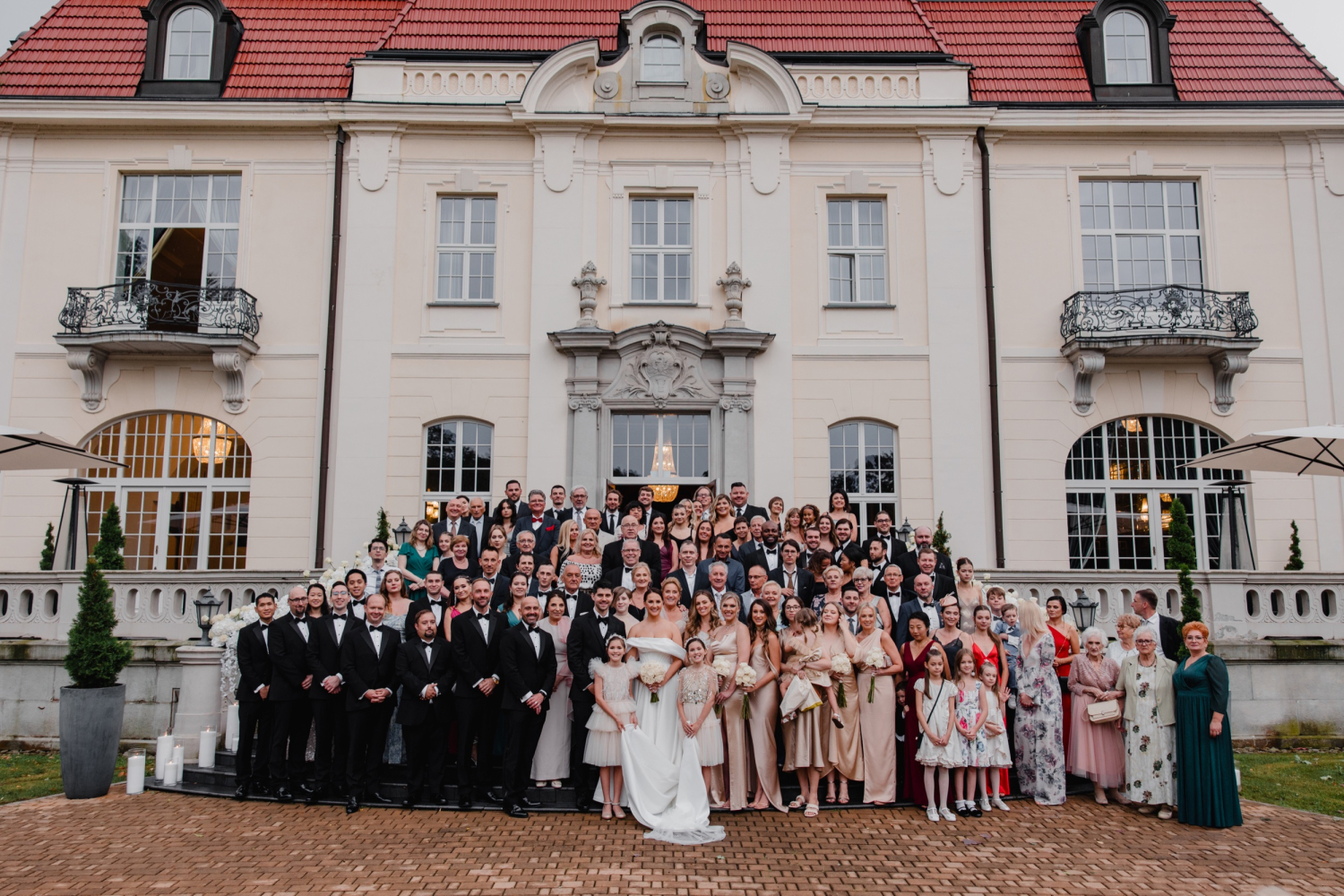 Pałac Goetz elegancki ślub Inez Peter 40