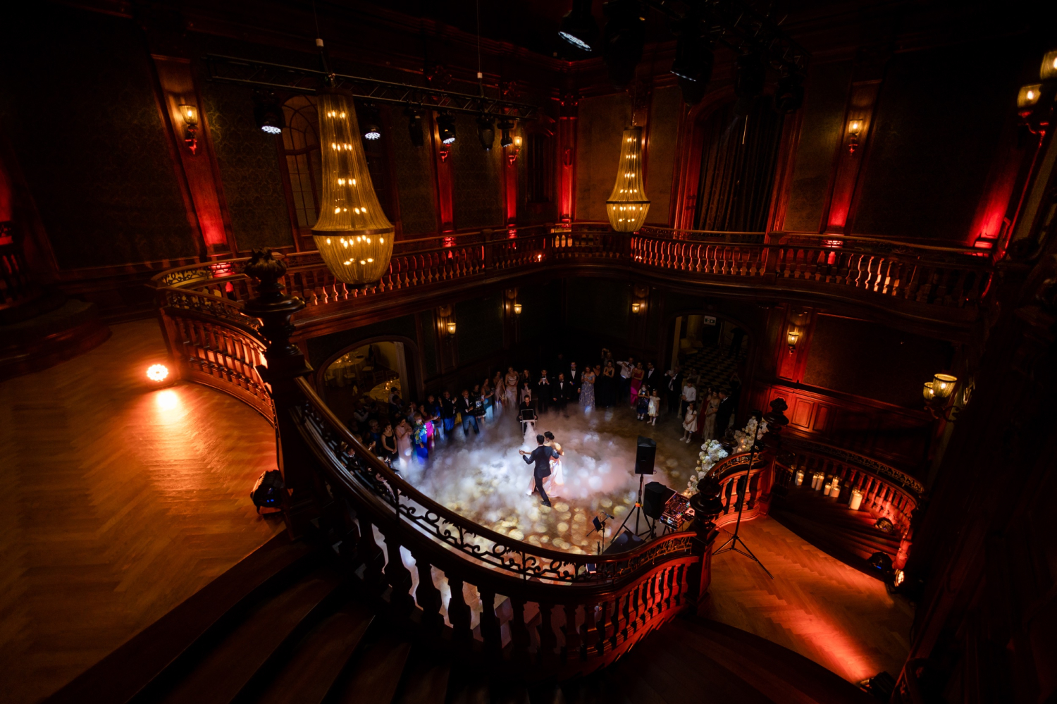 Pałac Goetz elegancki ślub Inez Peter 45